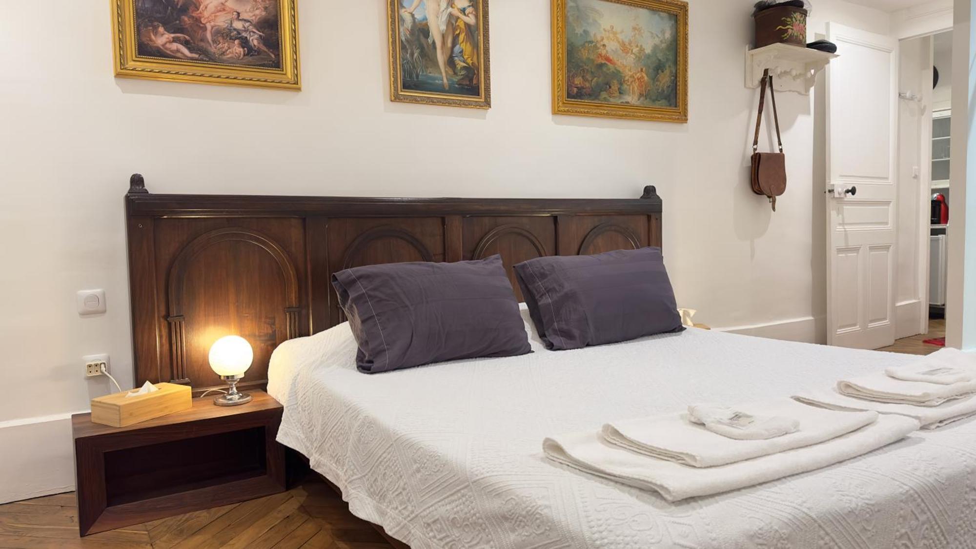 Chambre De Charme Au Coeur Du Vieux Valence - Confort & Calme Bagian luar foto